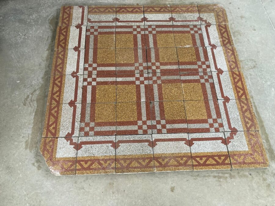 Antique grit carpet